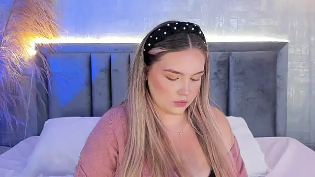 GaiaBaker online show from October 2025 02:28:01 PM