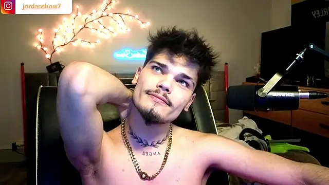 Snapshot of JordanShow chatting on February 2026 07:56:01 PM JordanShow online show from February 2026 07:56:01 PM