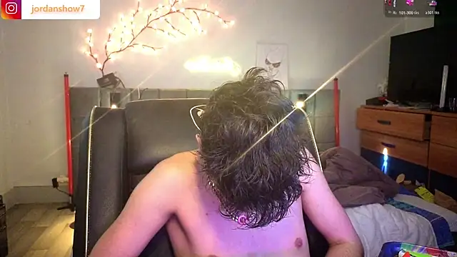 Snapshot of JordanShow chatting on March 2026 10:06:01 AM JordanShow online show from March 2026 10:06:01 AM