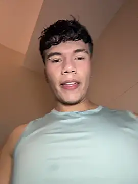 Logan smith1 online show from October 2025 09:49:02 PM