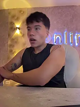 Logan smith1 online show from December 2025 07:57:02 AM