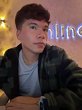 Logan smith1 online show from February 2026 07:14:01 AM