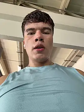 Logan smith1 online show from March 2026 06:36:01 PM