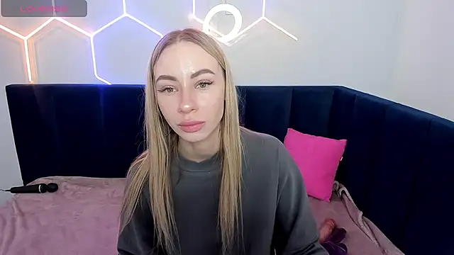 Diana Garrett online show from February 2025 08:48:02 AM