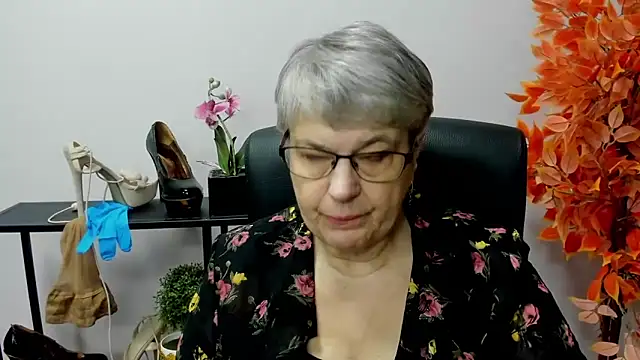 IrisDream online show from December 2024 07:10:01 AM