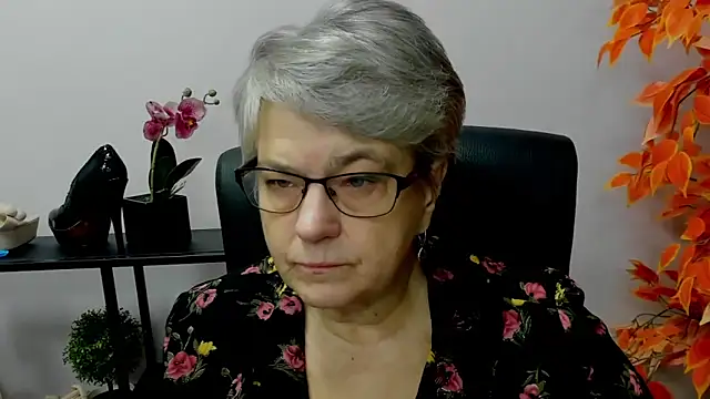 IrisDream online show from December 2024 07:16:02 AM