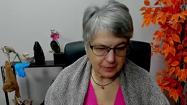 IrisDream online show from December 2024 07:21:01 AM