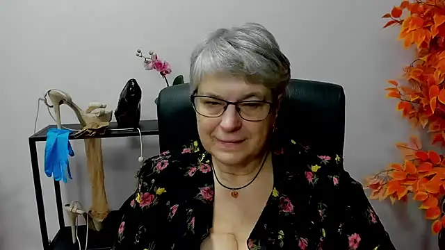 IrisDream online show from December 2024 01:55:02 PM