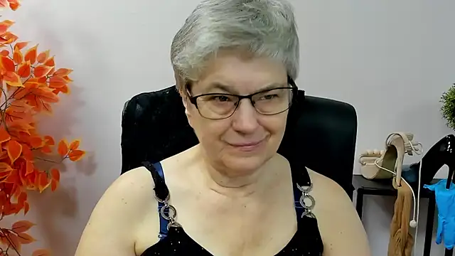 IrisDream online show from September 2025 06:24:01 AM
