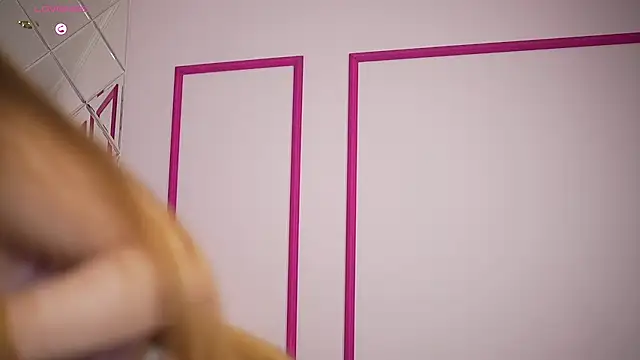 SilverrMoon online show from June 2026 06:50:01 AM