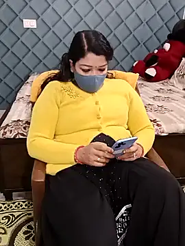 Cute-Raashii online show from January 2025 04:36:01 PM