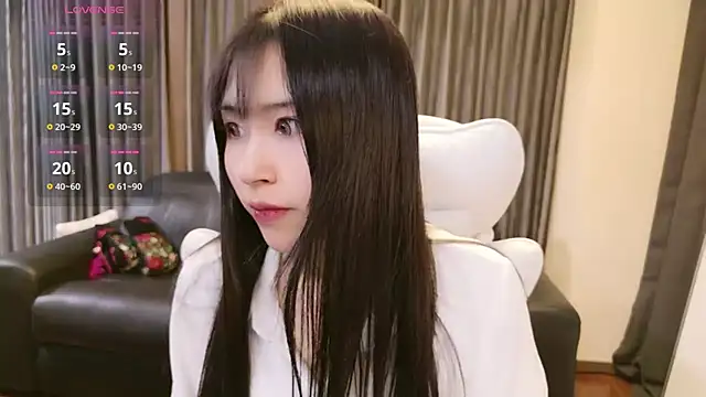 -satomi-jp online show from January 2026 01:15:02 PM