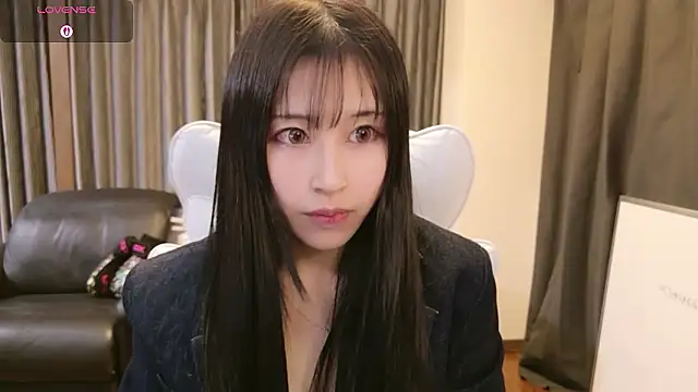 -satomi-jp online show from February 2026 02:20:02 PM