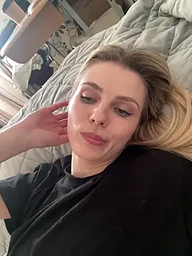 Snapshot of Liya_my chatting on June 2026 12:41:02 PM Liya my online show from June 2026 12:41:02 PM