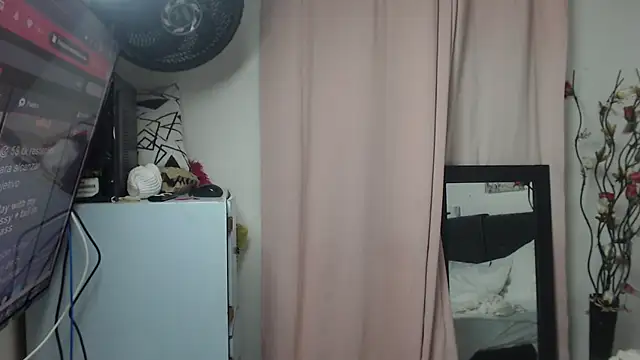 Angelinna Milf online show from January 2025 02:29:01 AM