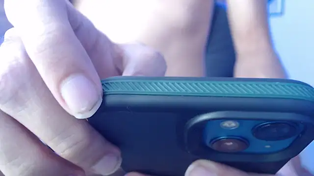 jhoellx online show from December 2024 03:33:02 PM