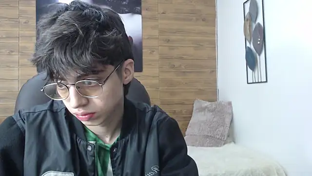 jhoellx online show from December 2024 12:30:02 PM