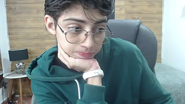 jhoellx online show from January 2025 12:15:02 PM