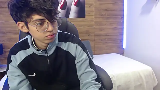 jhoellx online show from February 2025 12:56:01 PM