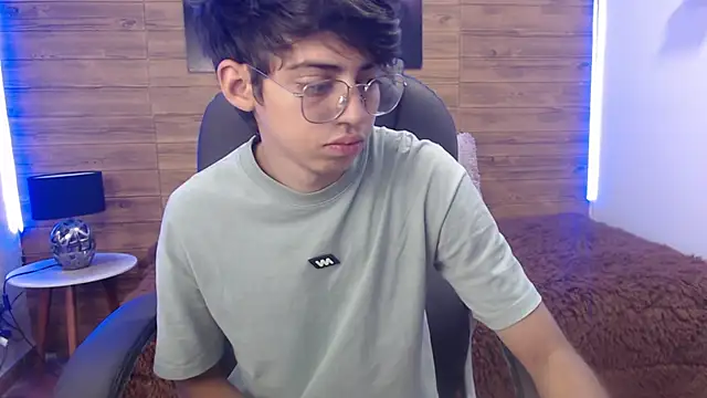 jhoellx online show from March 2025 02:34:02 PM