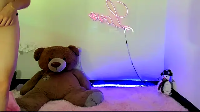 Snapshot of kendal_scott1 chatting on January 2025 12:27:01 AM kendal scott1 online show from January 2025 12:27:01 AM