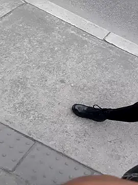 sophie banger online show from September 2025 04:32:02 PM