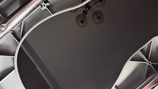 Krismil3 online show from October 2025 10:36:02 AM