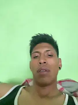 Snapshot of skaaaass chatting on November 2025 08:30:02 PM skaaaass online show from November 2025 08:30:02 PM