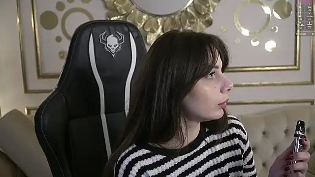 Alisa054 online show from February 2025 10:52:02 PM