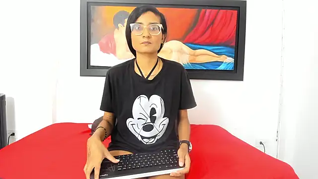 Snapshot of valentina_lov chatting on February 2025 12:05:02 PM valentina lov online show from February 2025 12:05:02 PM