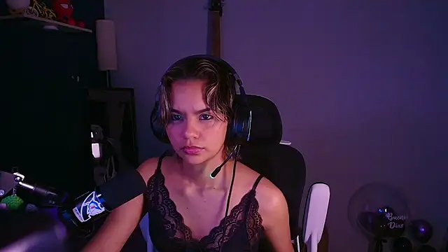 marlena3312 online show from March 2026 01:58:01 PM