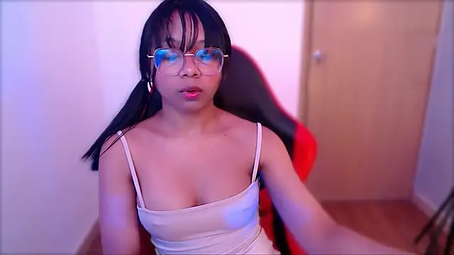 Snapshot of Natasha_mh2 chatting on September 2025 03:38:01 PM Natasha mh2 online show from September 2025 03:38:01 PM