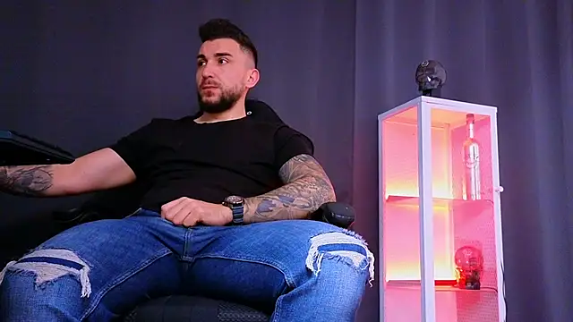 MightyAaron66 online show from March 2025 05:22:02 AM