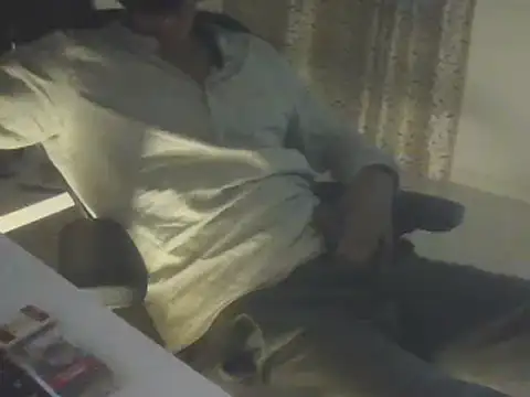 dominanthubby online show from December 2024 10:26:02 PM