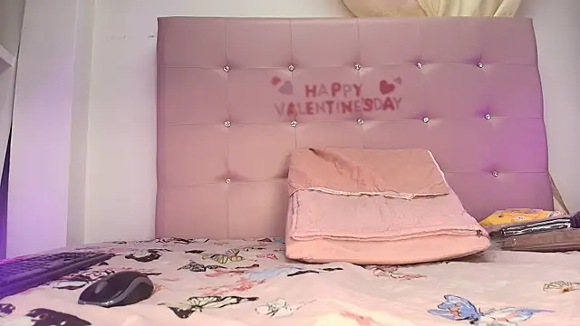 kata hazel online show from January 2025 07:14:02 PM