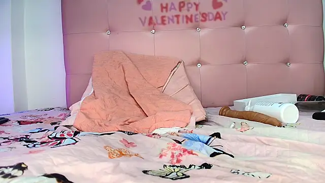 kata hazel online show from January 2025 10:18:01 PM