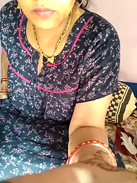 Snapshot of samitasharma chatting on October 2025 03:16:02 AM samitasharma online show from October 2025 03:16:02 AM