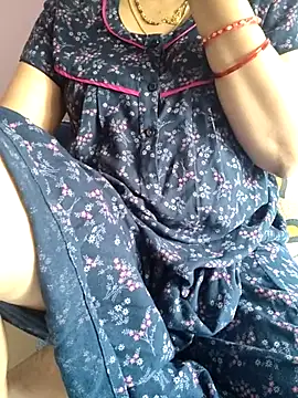 Snapshot of samitasharma chatting on October 2025 05:19:02 AM samitasharma online show from October 2025 05:19:02 AM