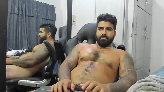 Lyon vach online show from December 2024 05:47:02 PM