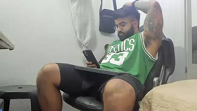 Lyon vach online show from January 2025 01:33:01 AM