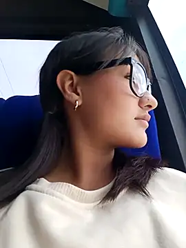 Nicky-7 online show from March 2025 05:28:01 PM