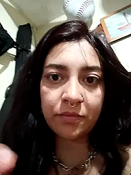 CORALINE GREYM online show from October 2025 04:11:01 AM