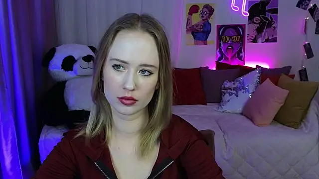 Snapshot of SashaBrooks chatting on September 2025 06:12:02 PM SashaBrooks online show from September 2025 06:12:02 PM