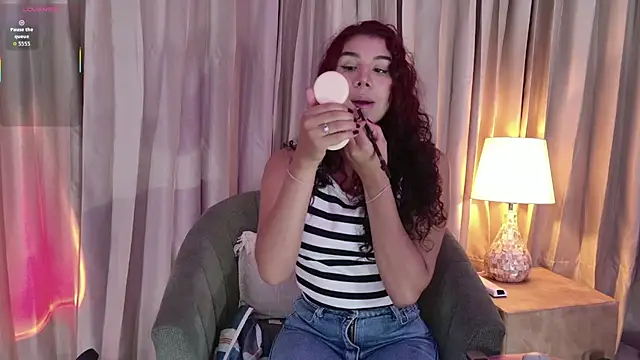 candyy bella online show from March 2026 12:30:02 PM