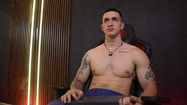 JacksonOlsenn online show from March 2026 08:59:02 PM