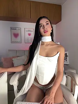 Snapshot of maddy_bronw_ chatting on July 2026 12:17:01 AM maddy bronw online show from July 2026 12:17:01 AM