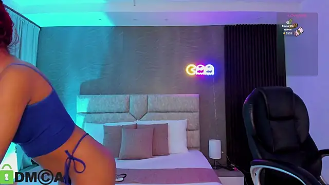 Cristal  adams online show from September 2025 12:38:01 PM