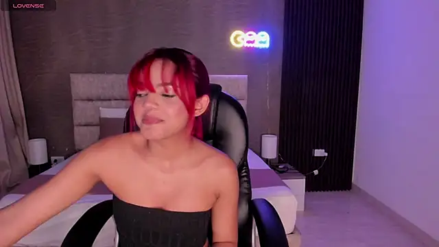 Cristal  adams online show from September 2025 12:40:02 PM