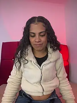 NINA 18 YEARS online show from February 2025 08:42:01 PM