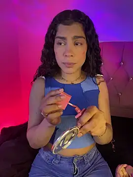 NINA 18 YEARS online show from September 2025 12:33:02 AM